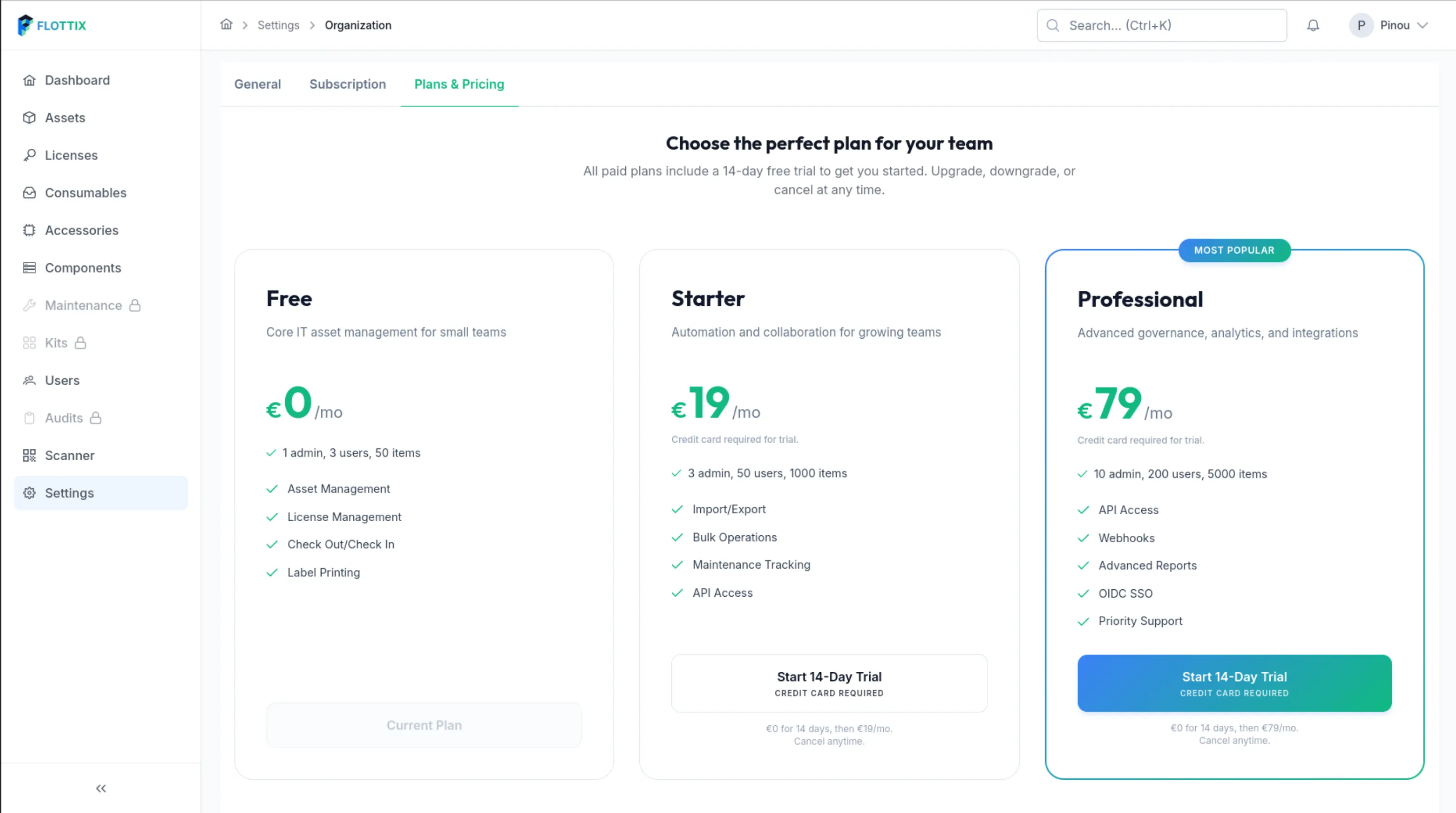 The Flottix pricing page showing Free, Starter, and Professional plans